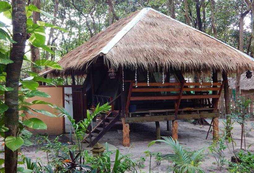 酒店 Jj Beach Resort