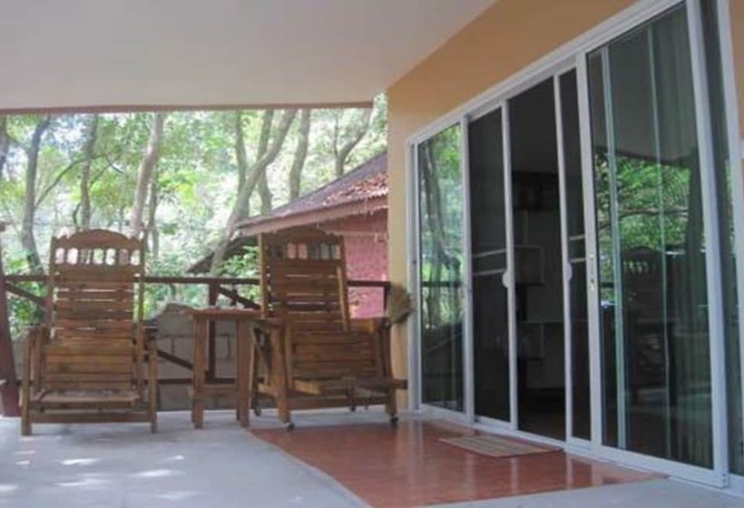 酒店 Jj Beach Resort