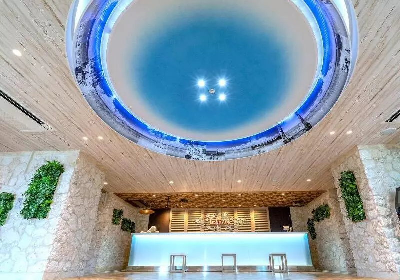 La Gent Hotel Okinawa Chatan Hotel And Hostel