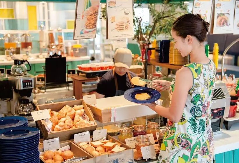 La Gent Hotel Okinawa Chatan Hotel And Hostel