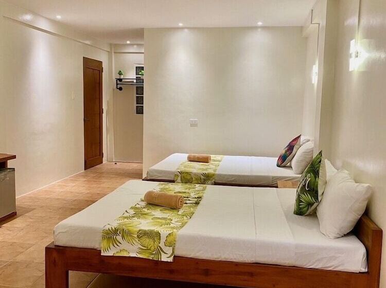 Otel Paras Inn Boracay