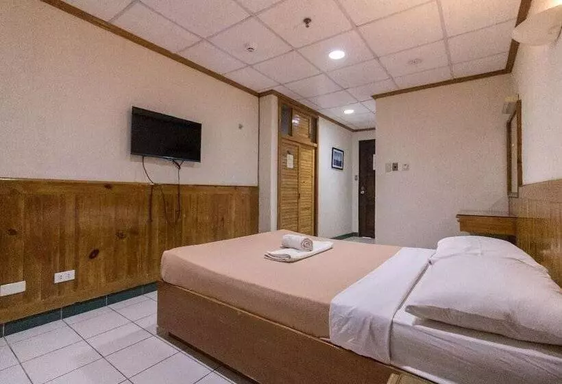 Hotelli Puerto De San Juan Beach Resort