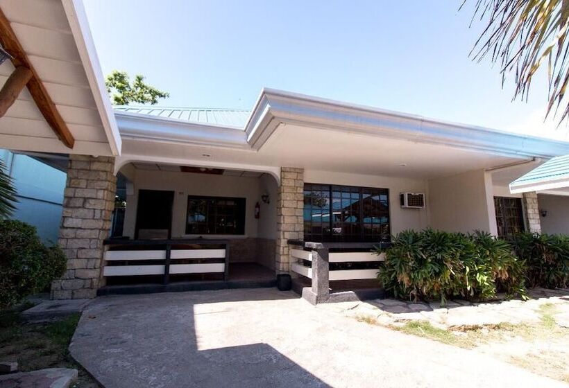 酒店 Puerto De San Juan Beach Resort