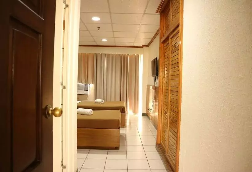 Hotelli Puerto De San Juan Beach Resort