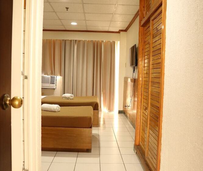 酒店 Puerto De San Juan Beach Resort