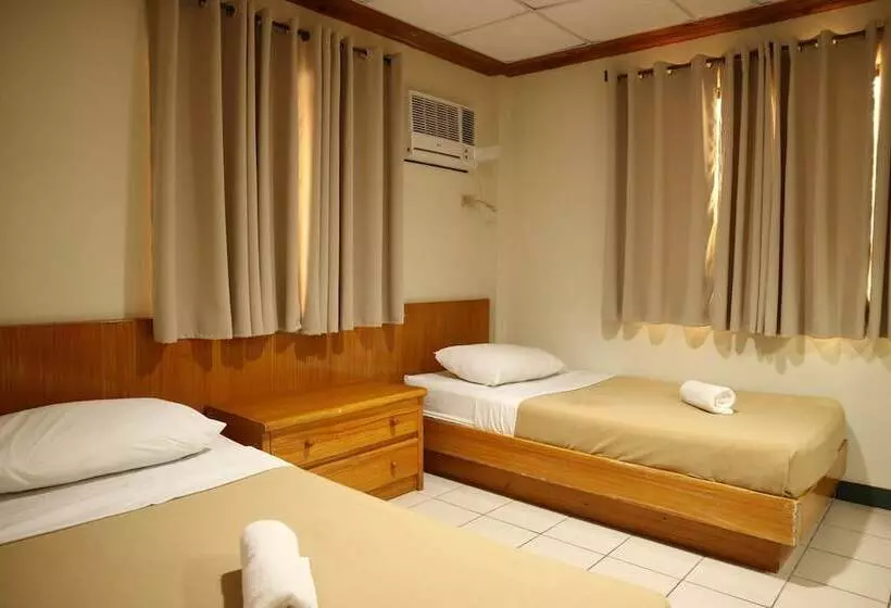 Hotelli Puerto De San Juan Beach Resort