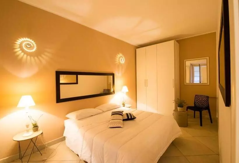 Hotelli Rearduinoivrea