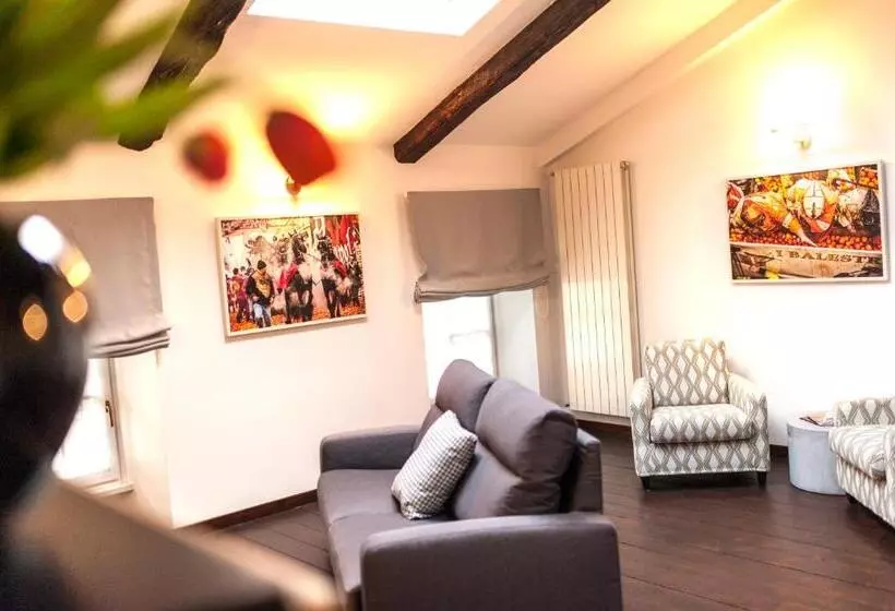 Hotelli Rearduinoivrea