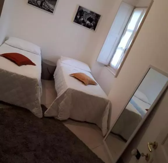 Hotelli Rearduinoivrea