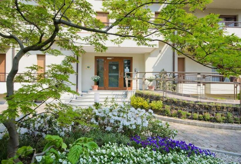 فندق Residence La Porta Del Cuore