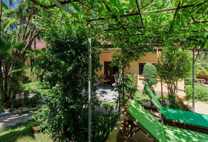 Szálloda Samui Green Space Resort