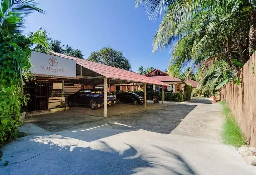 Hotelli Samui Green Space Resort