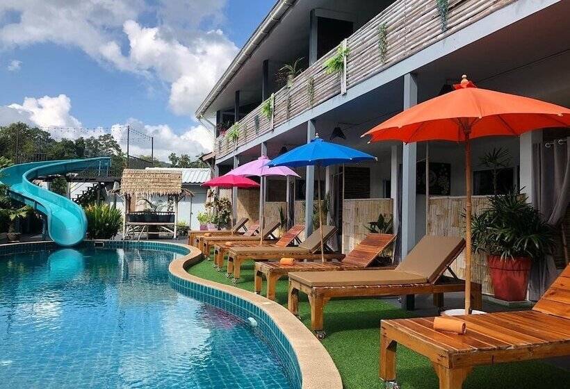 בית מלון כפרי Samui Zenity