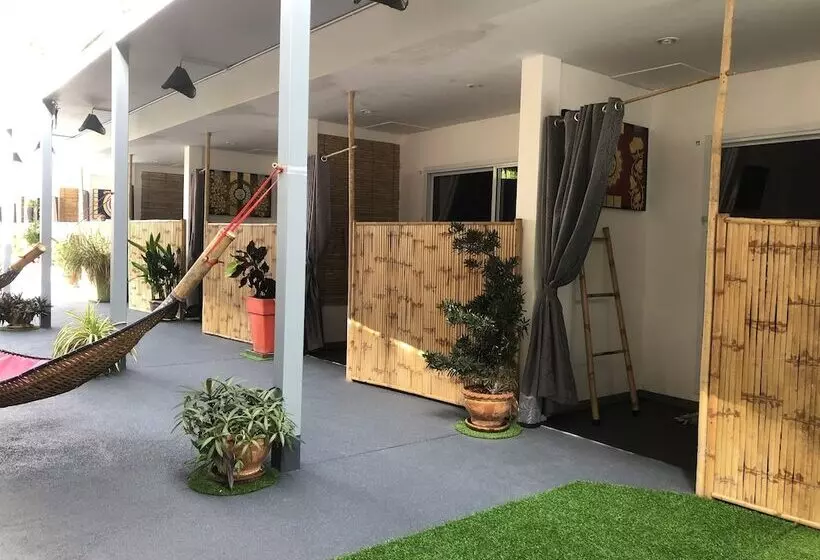 هتل Samui Zenity