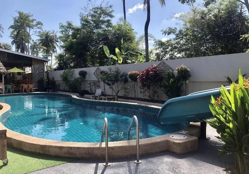 ホテル Samui Zenity