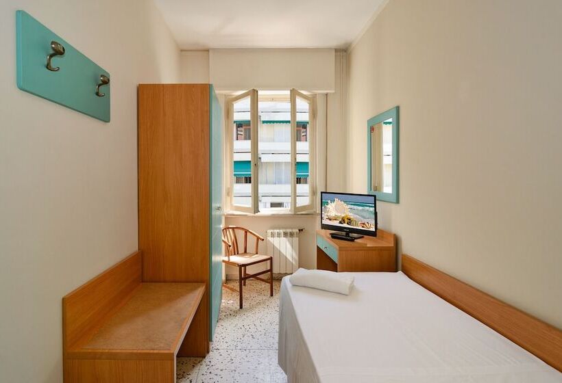 هتل Stella D'italia