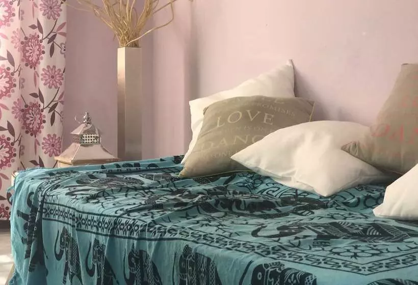 Hotelli Sunset Bed & Breakfast