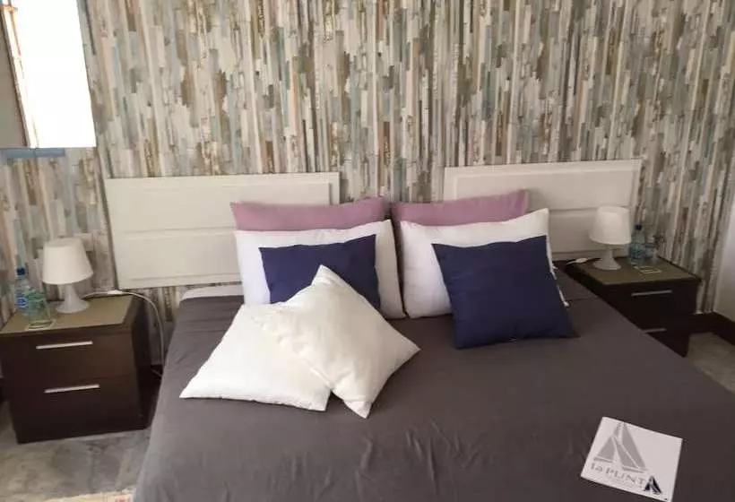 Hotelli Sunset Bed & Breakfast