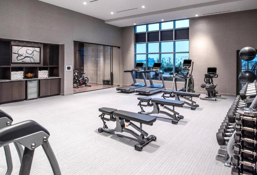 The Row Hotel At Assembly Row, Autograph Collection