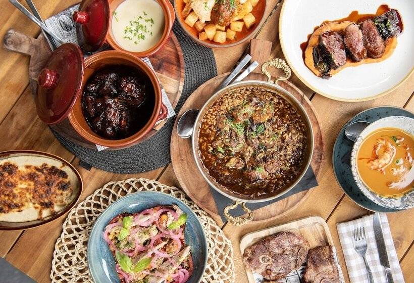 هتل Mas Sant Marc