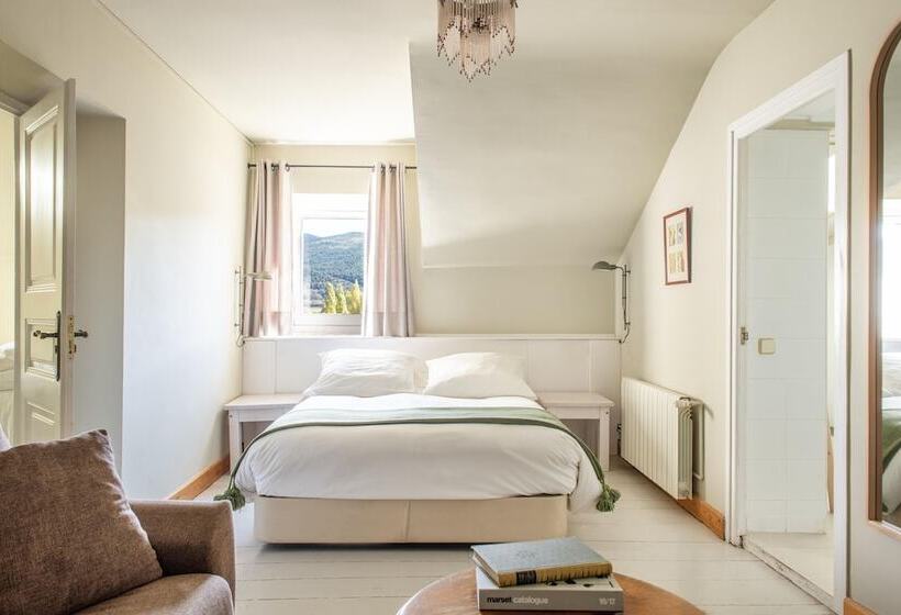 هتل Mas Sant Marc