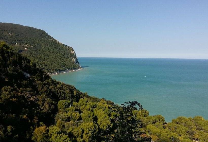 בית מלון כפרי Villa Anna