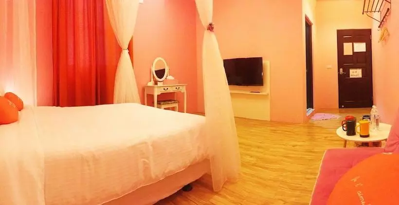 هتل 520 Hsiu Tse Homestay