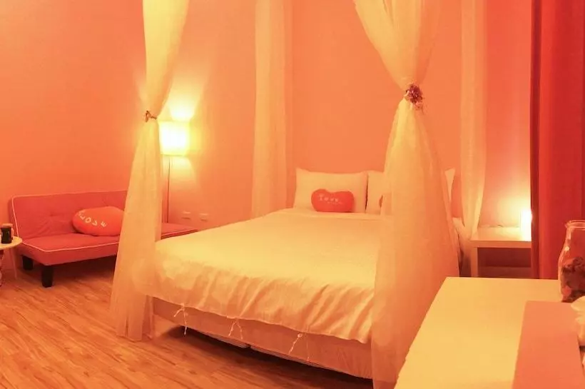 هتل 520 Hsiu Tse Homestay