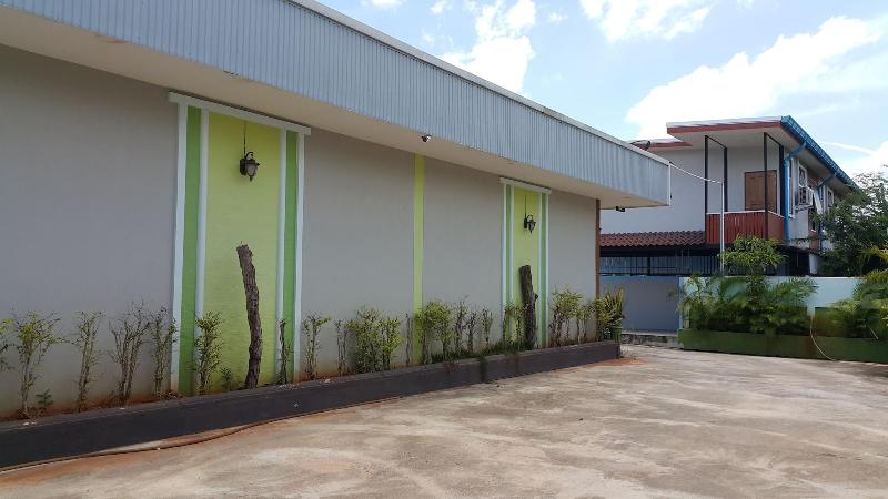 בית מלון כפרי Garden House Resort