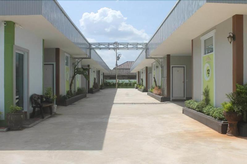 בית מלון כפרי Garden House Resort