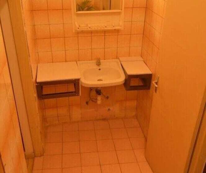 هتل Hôtel Résidence Les Anges