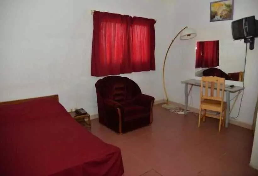 هتل Hôtel Résidence Les Anges