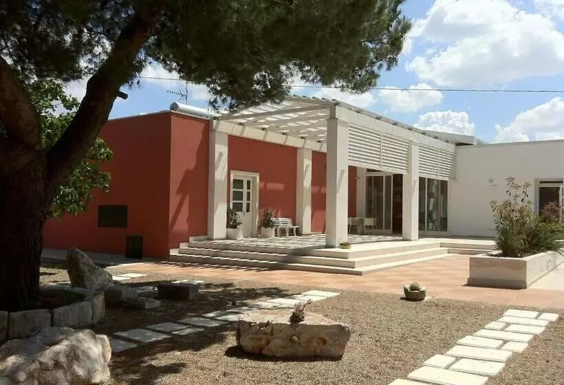 Hotelli Loggia Dei Lezzi