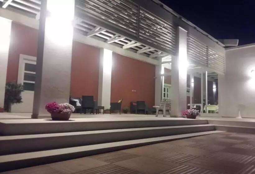 Hotelli Loggia Dei Lezzi