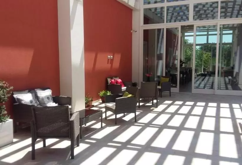 Hotelli Loggia Dei Lezzi