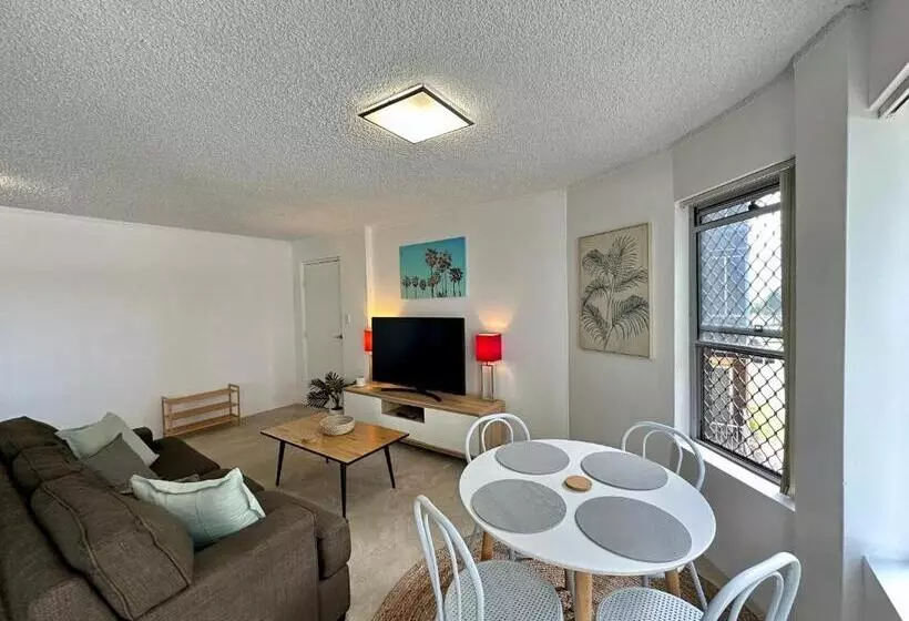 ホテル Meridian Tower Kirra Beach