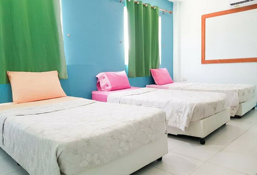 호텔 Monludee Guesthouse