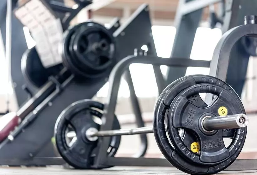 هتل Ntinda Complex Apartments