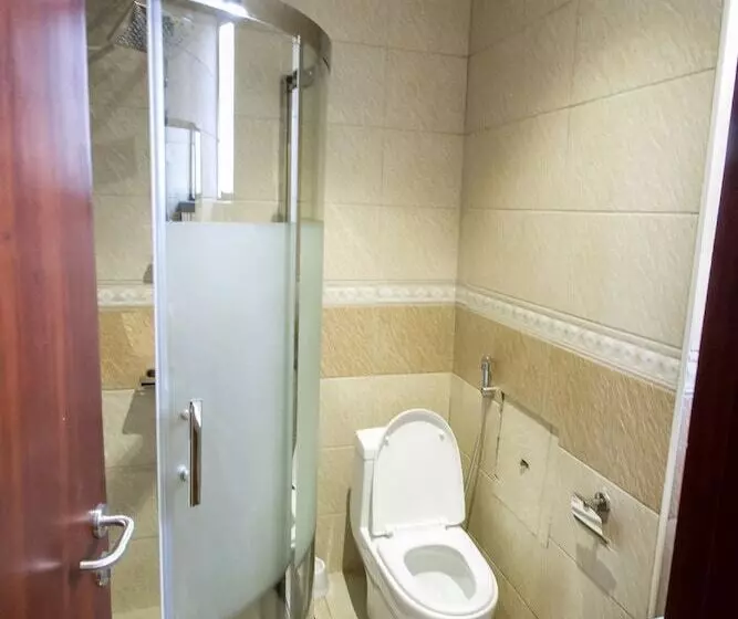 هتل Ntinda Complex Apartments