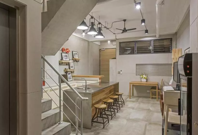 هتل Ox Suites