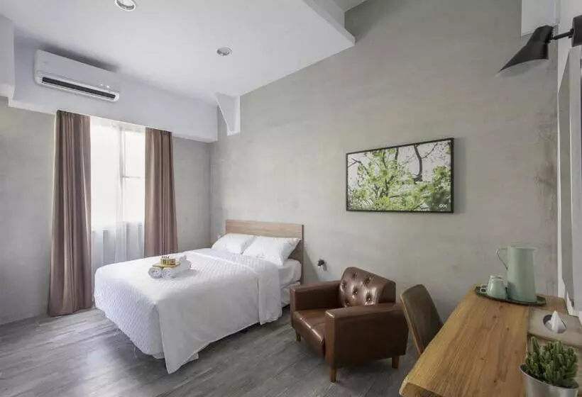 هتل Ox Suites