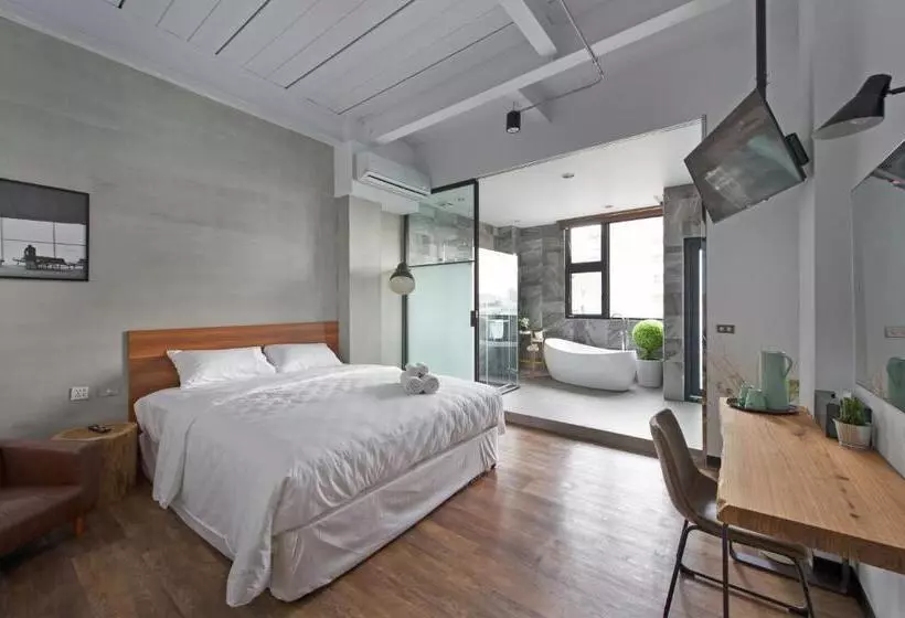 هتل Ox Suites