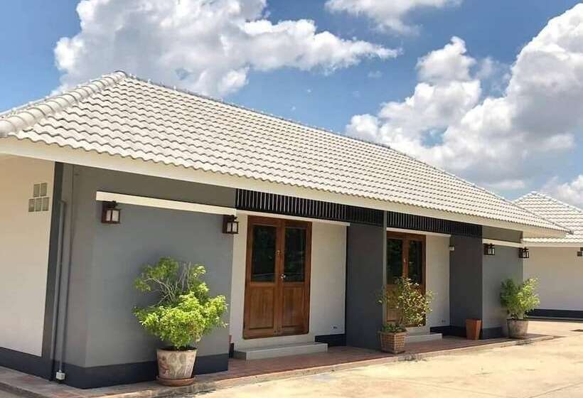 فندق S Ville Resort