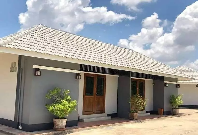 هتل S Ville Resort