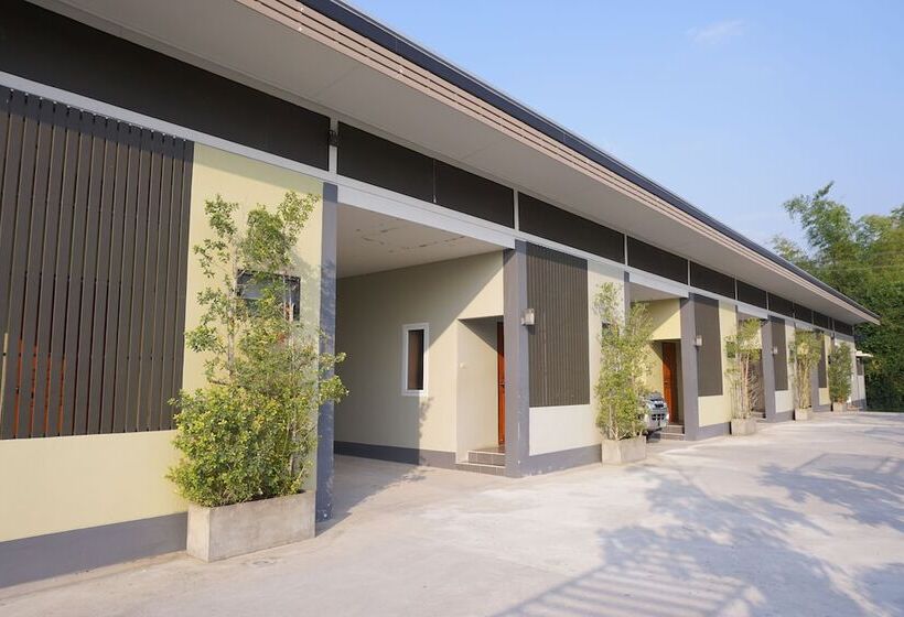 فندق S Ville Resort