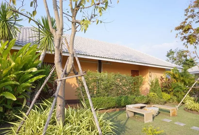 هتل S Ville Resort