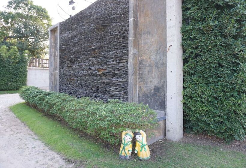 فندق S Ville Resort