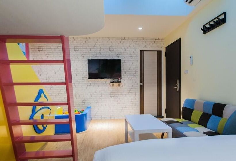 هتل Ericson Kingdom B&b