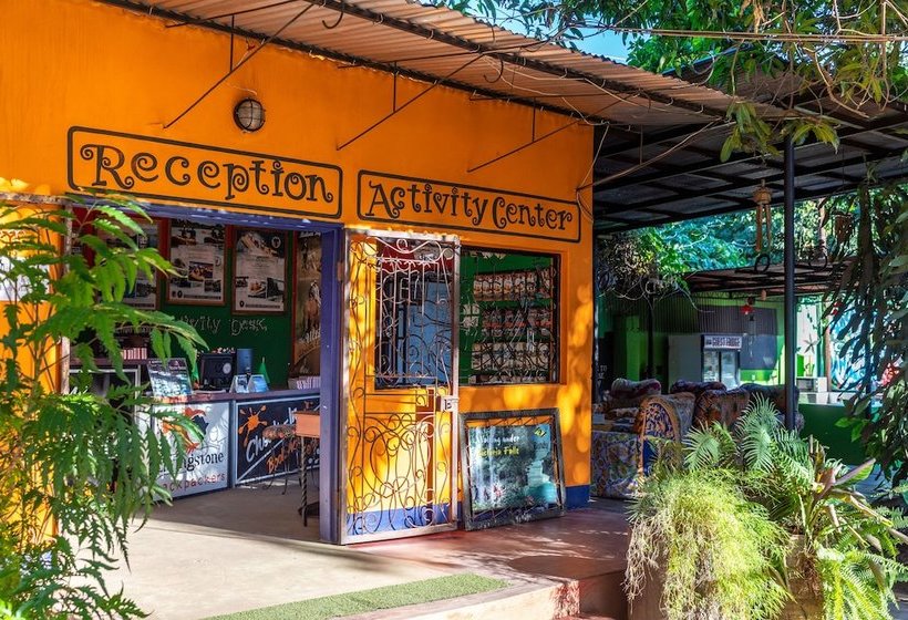 هتل Victoria Falls Backpackers Zambia