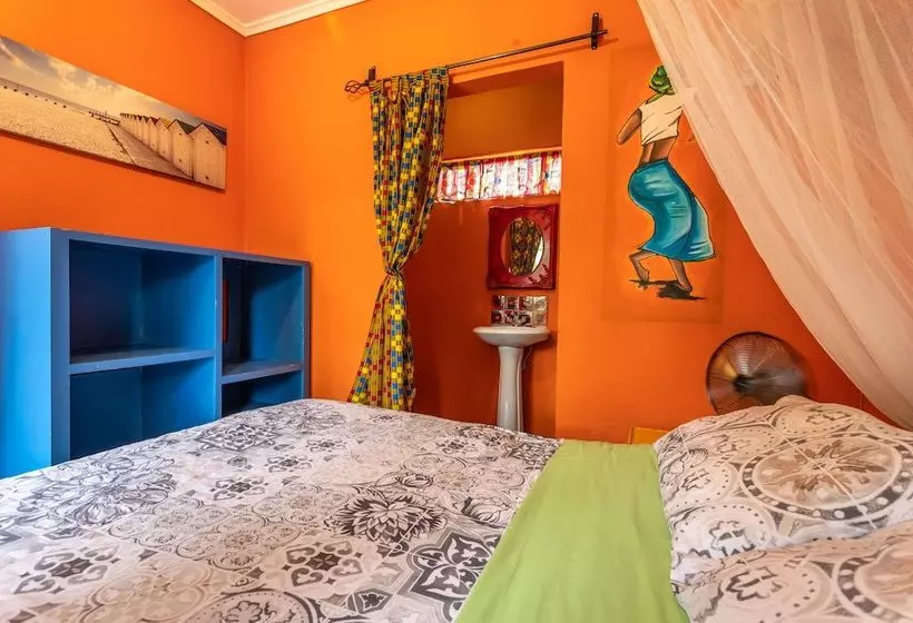 ホテル Victoria Falls Backpackers Zambia